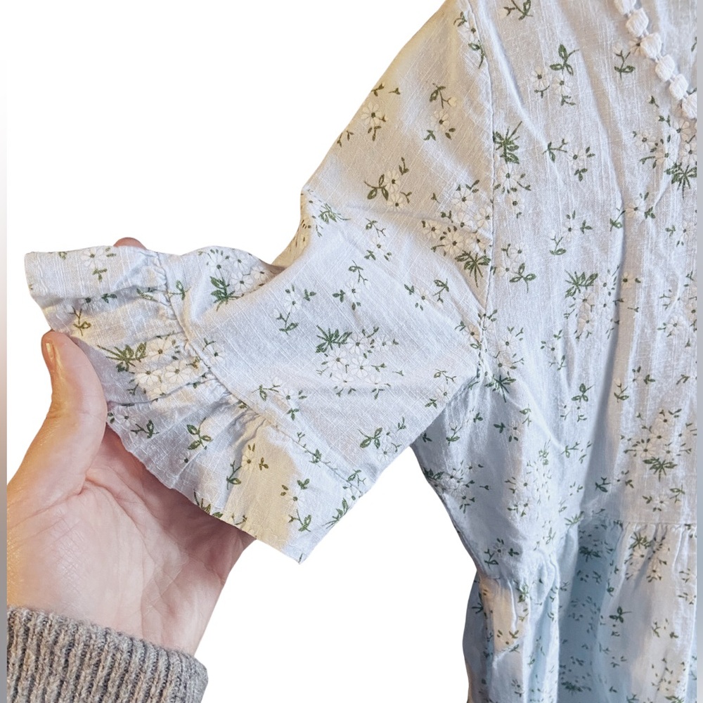 Floral Ruffle Sleeve Linen Top - Picture 4 of 5